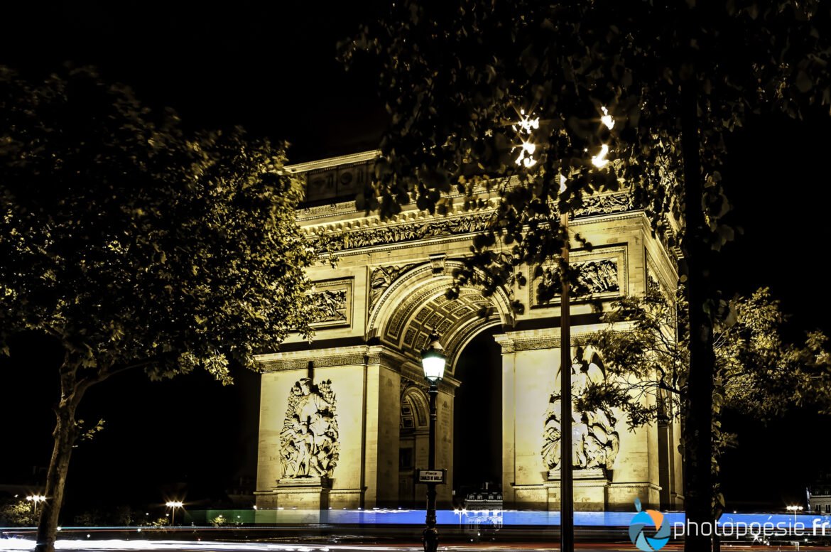 Photo Paris Arc de Triomphe by night