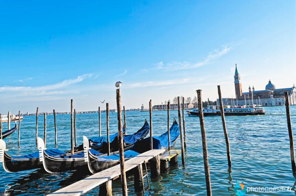 Photographie de Venise et ses gondoles